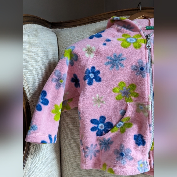 United Colors of Benetton Fleece Zip Up - Picture 7 of 7